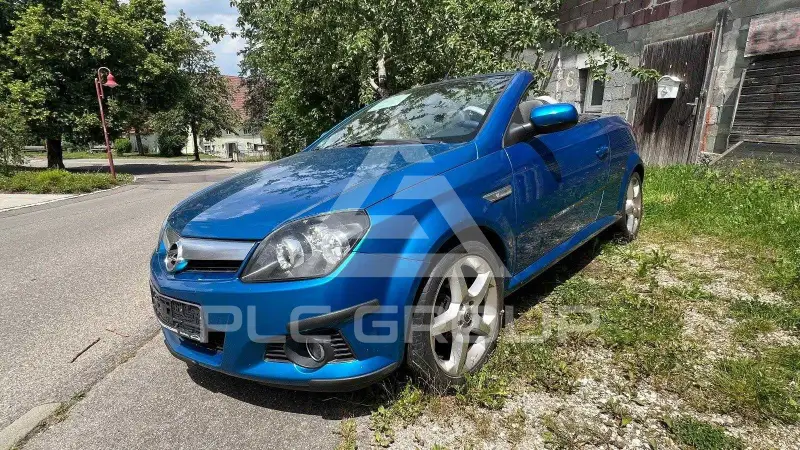 2004 Opel Tigra