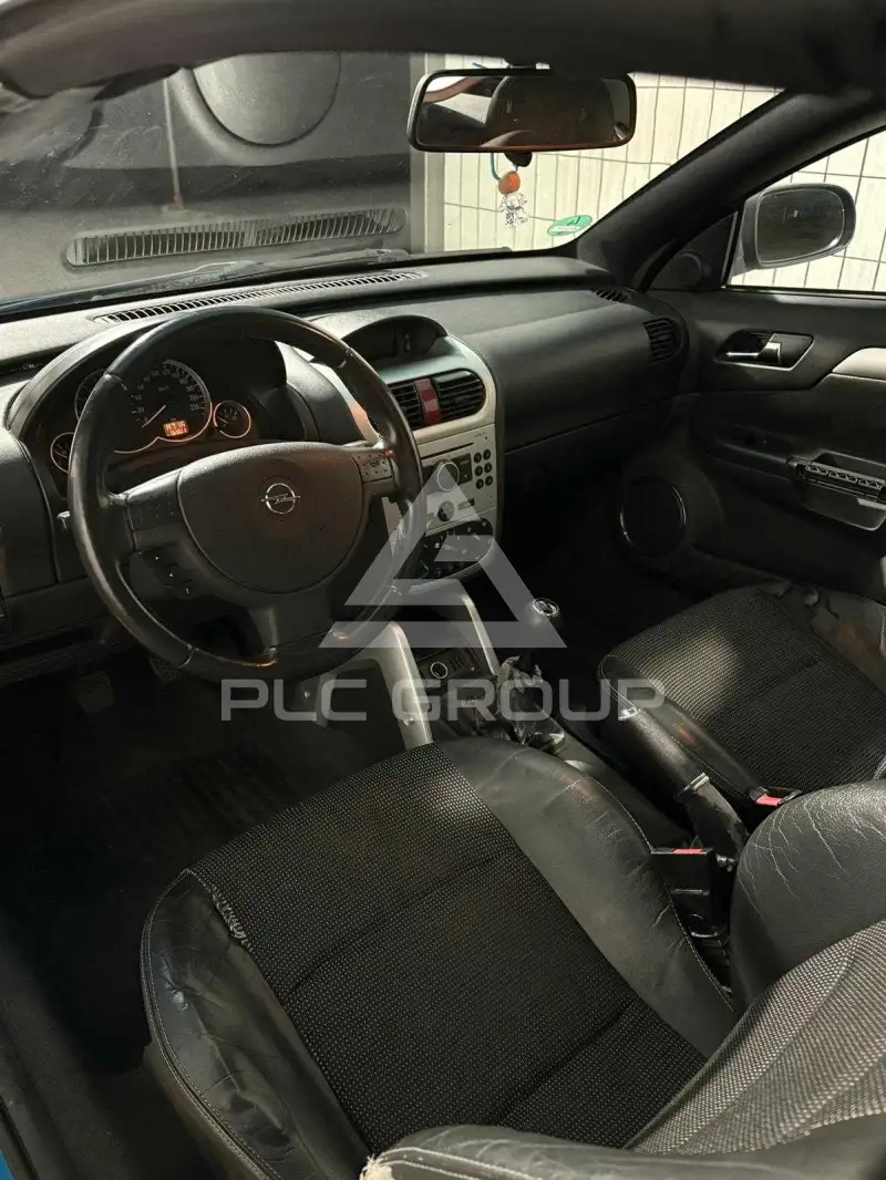 2004 Opel Tigra