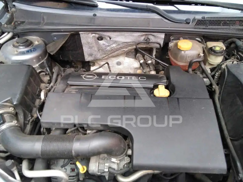 2004 Opel Signum