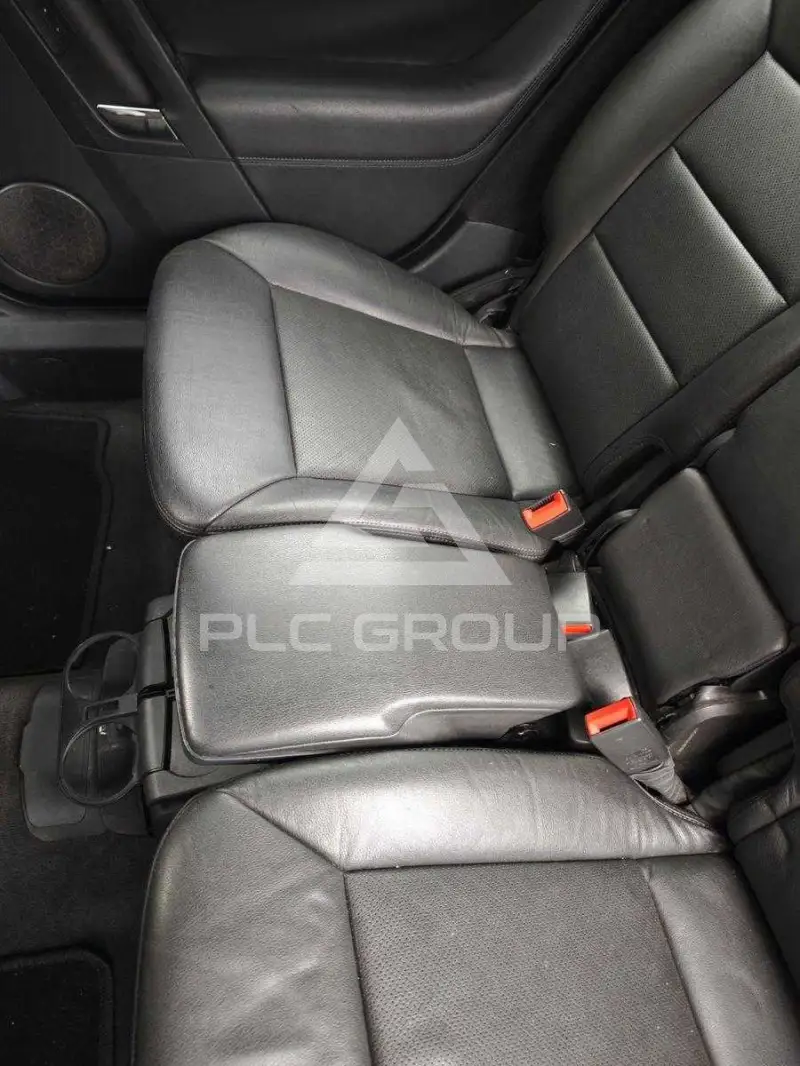 2004 Opel Signum