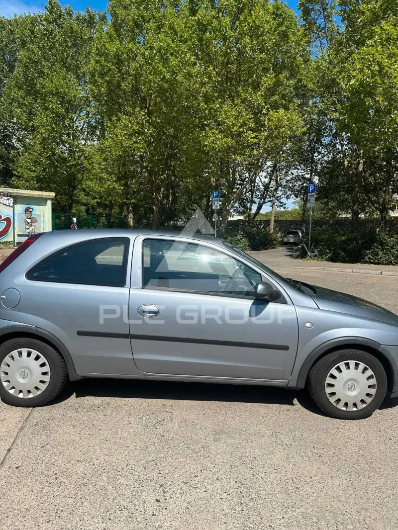 2004 Opel Corsa