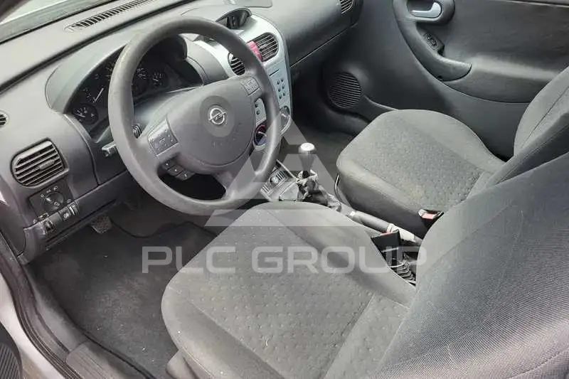 2004 Opel Corsa