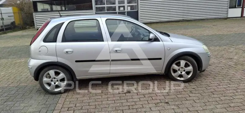 2004 Opel Corsa