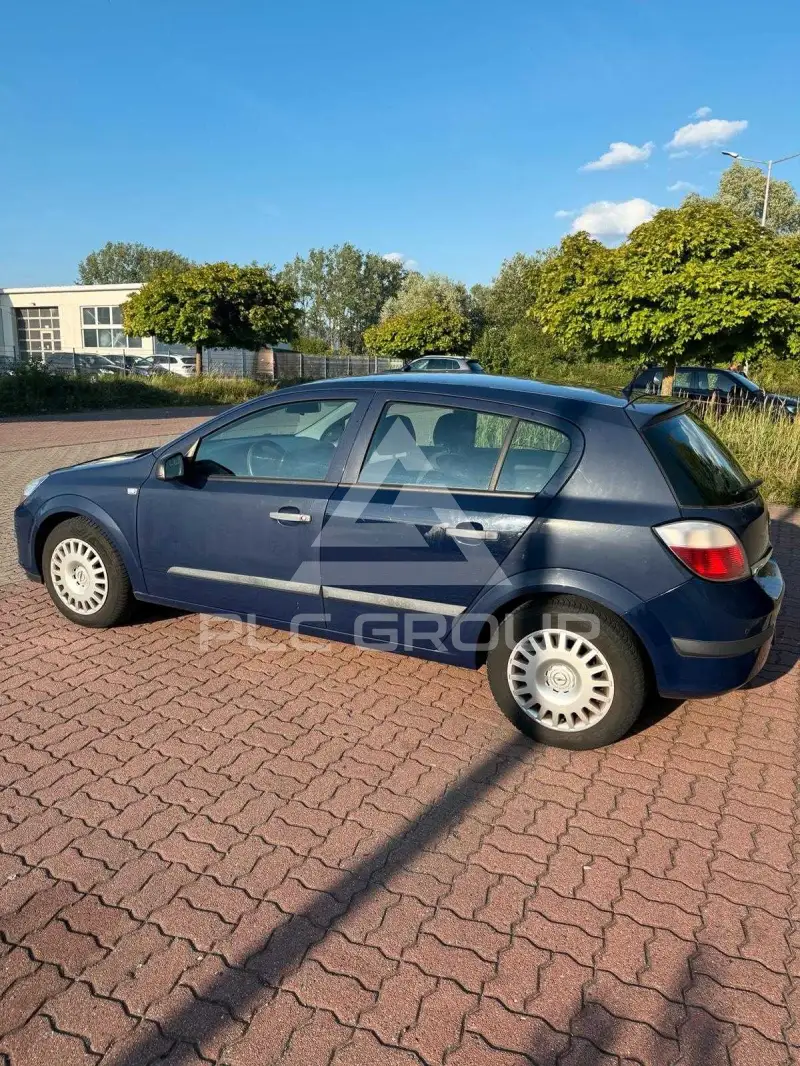 2004 Opel Astra
