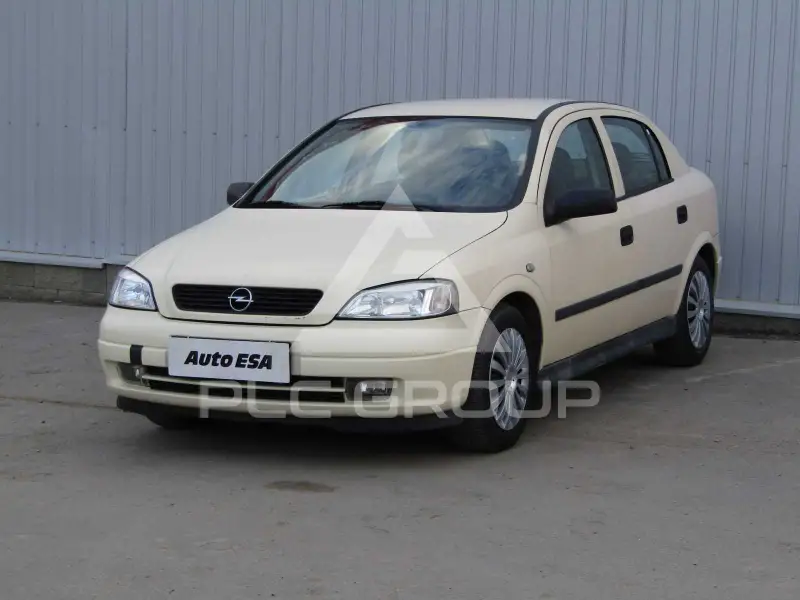2004 Opel Astra