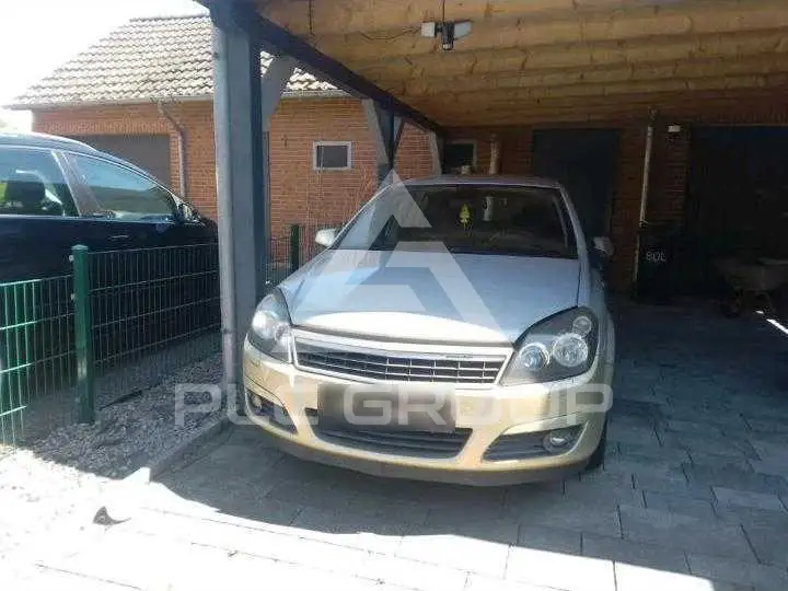 2004 Opel Astra