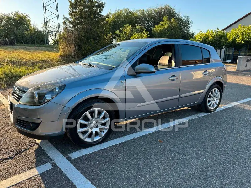 2004 Opel Astra