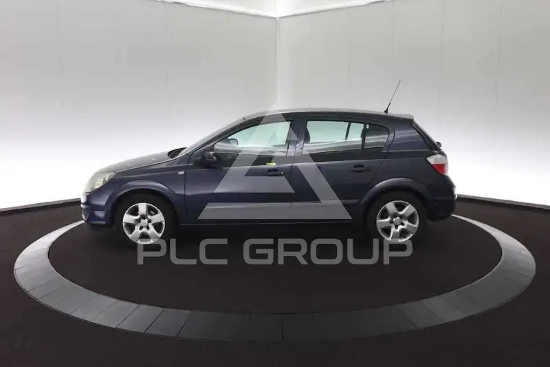 2004 Opel Astra