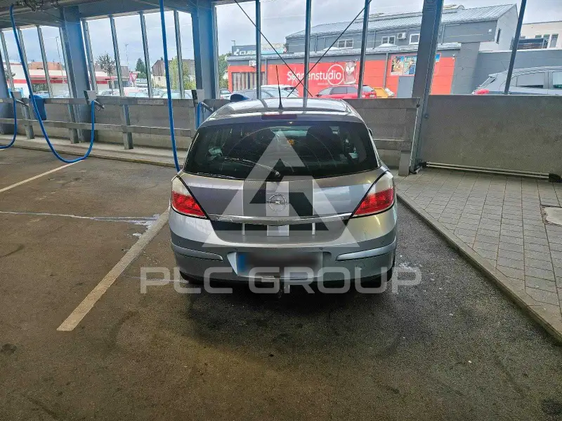 2004 Opel Astra