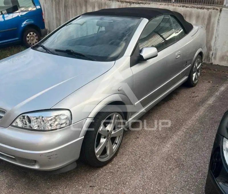 2004 Opel Astra