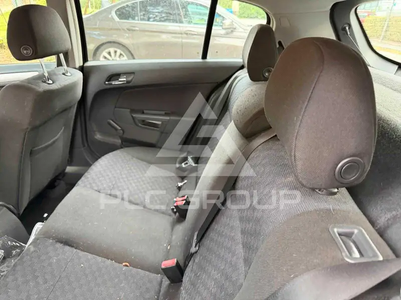 2004 Opel Astra