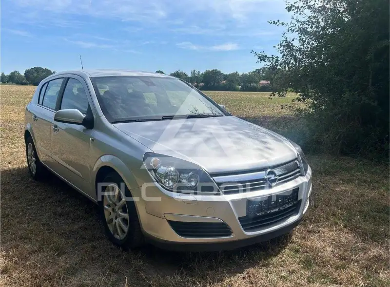 2004 Opel Astra