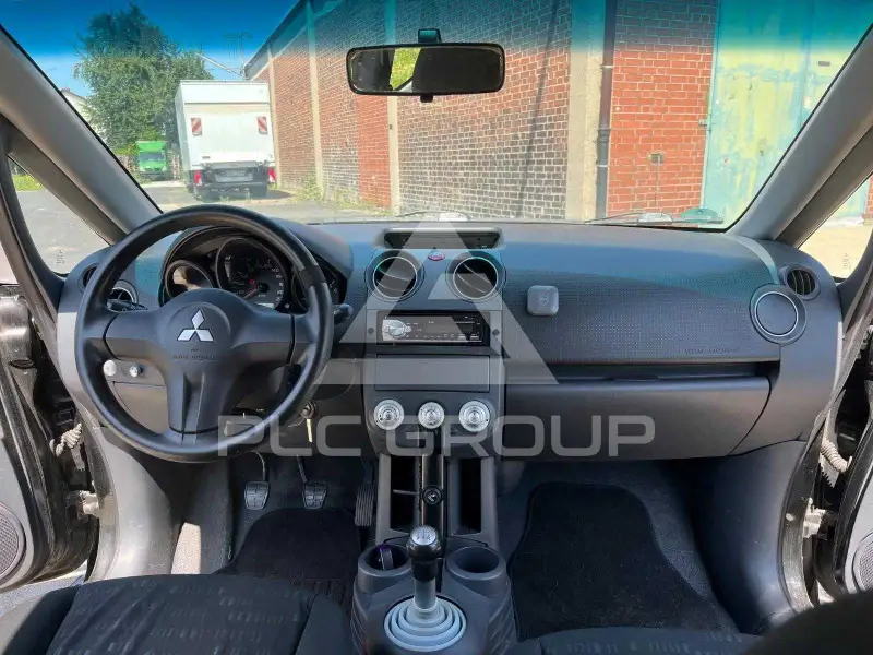 2005 Mitsubishi Colt