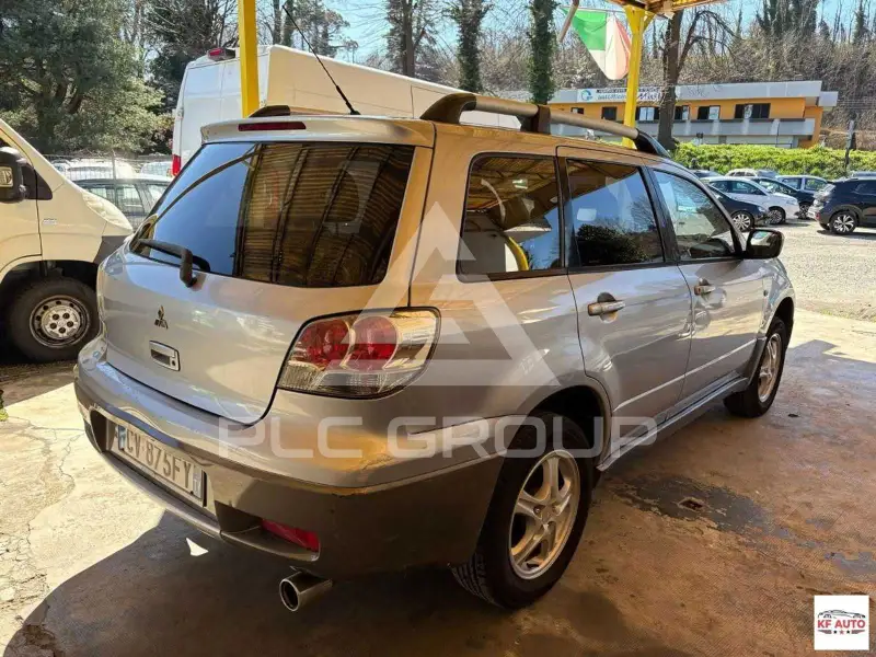 2005 Mitsubishi OUTLANDER