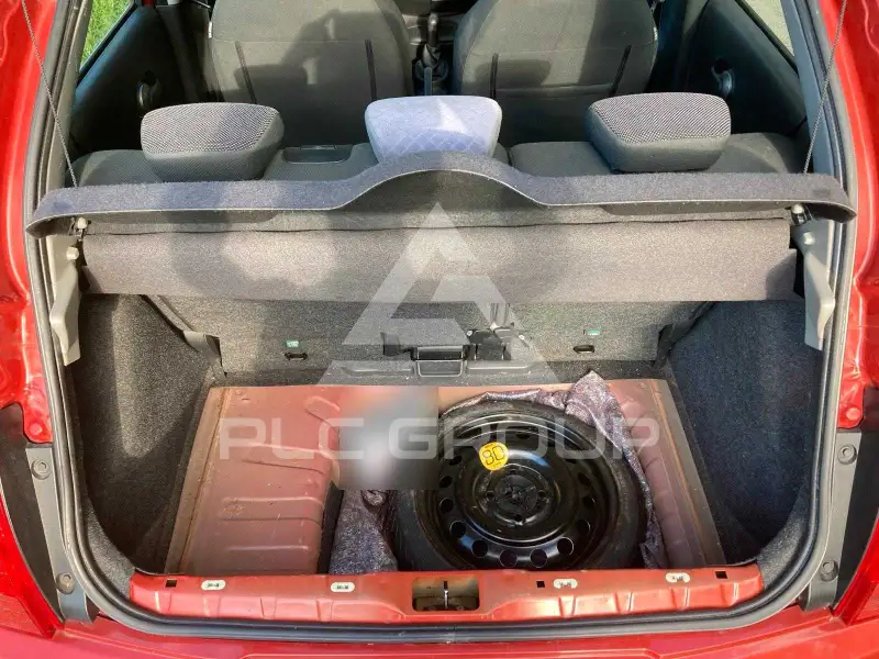 2005 Nissan MICRA