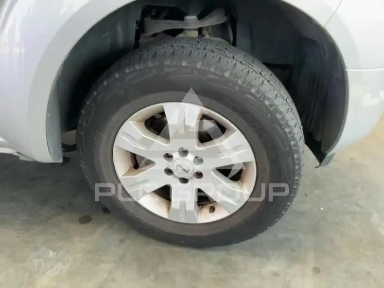 2005 Nissan PATHFINDER
