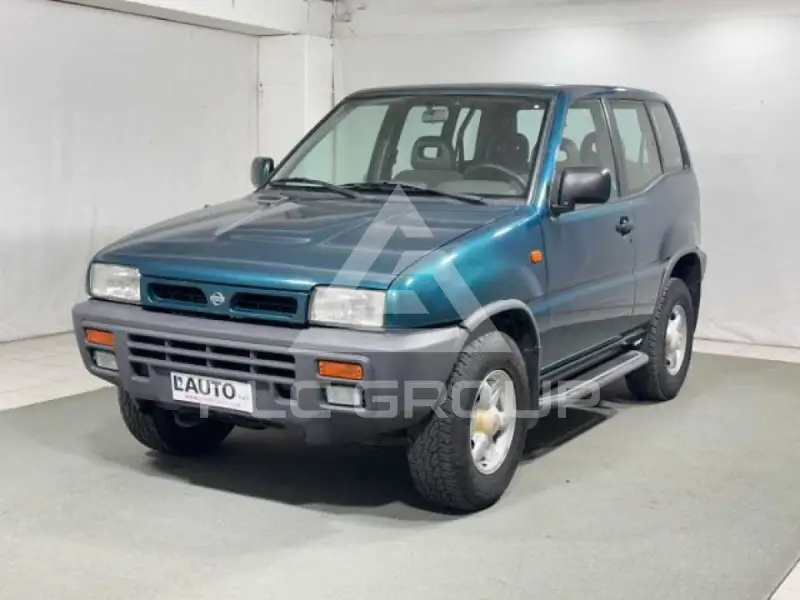 2005 Nissan Terrano