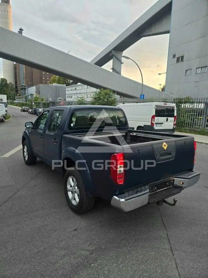 2005 Nissan Navara