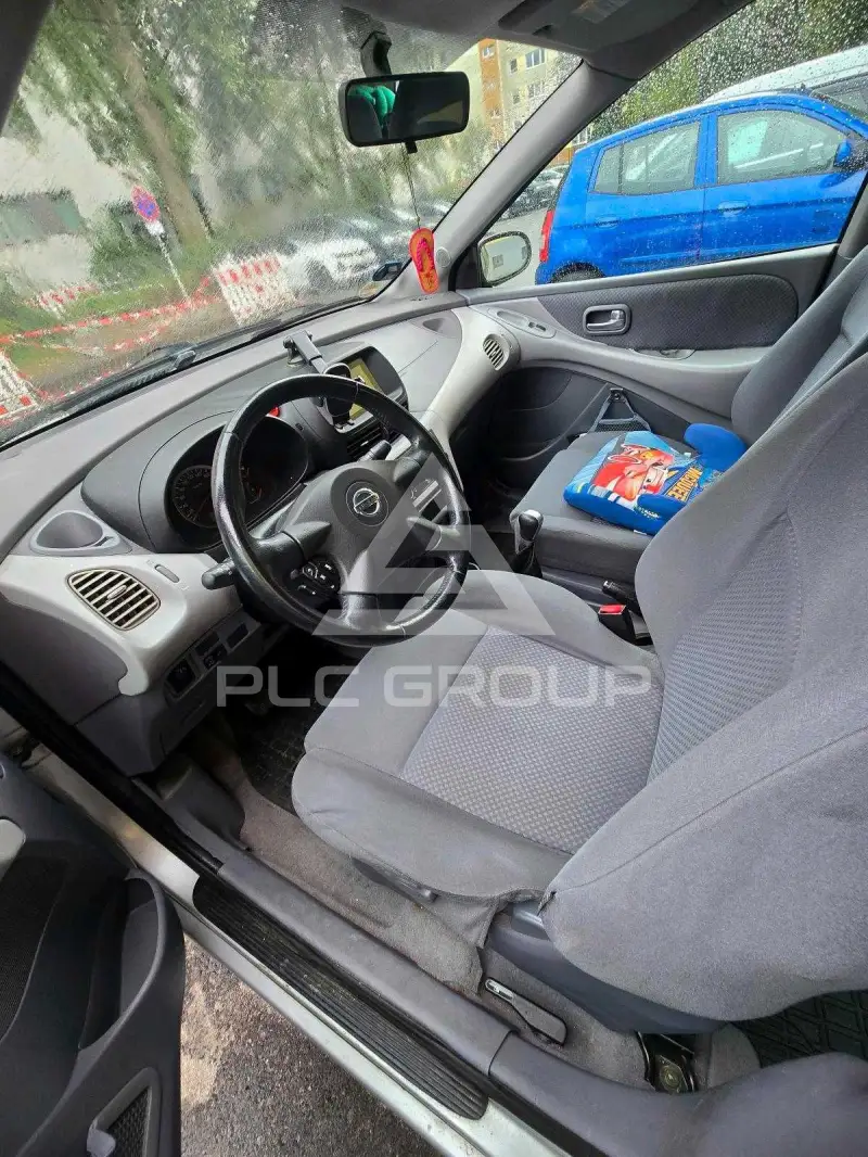 2005 Nissan ALMERA TINO