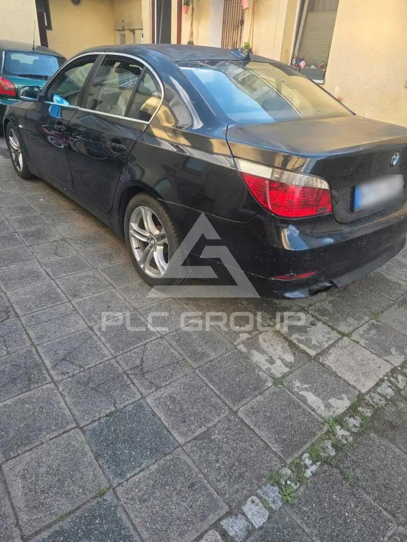 2005 BMW 523