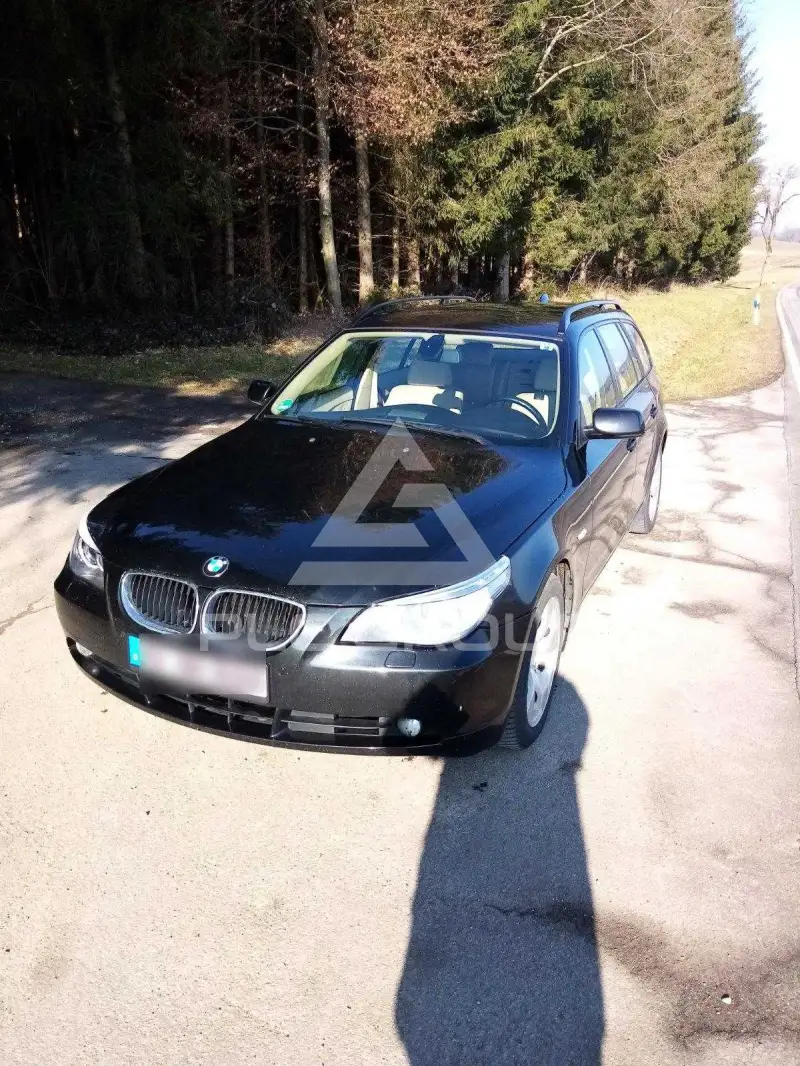 2005 BMW 523