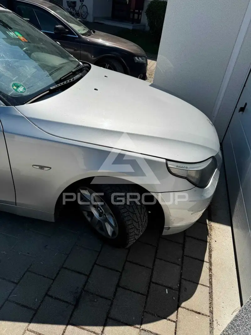 2005 BMW 523