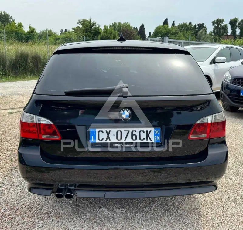 2005 BMW 523