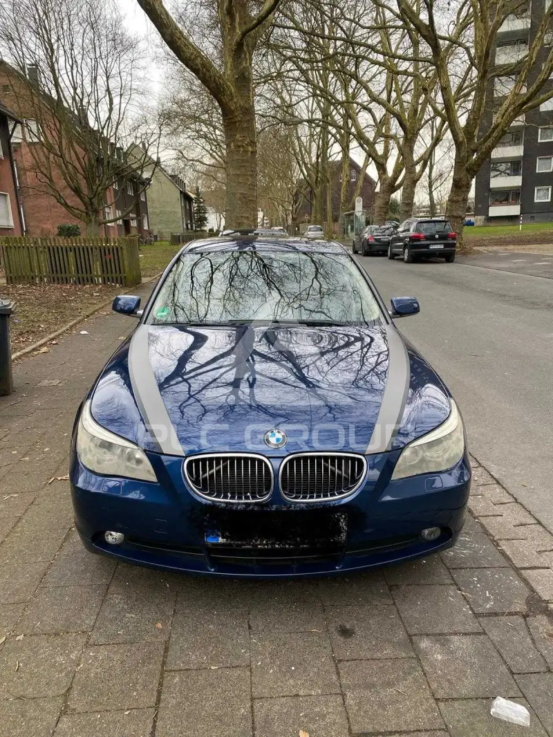 2005 BMW 523