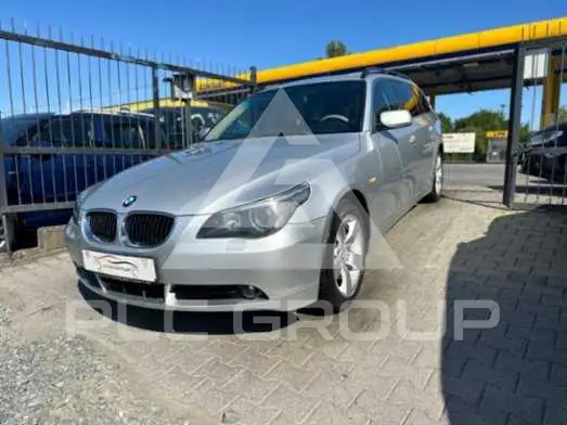 2005 BMW 523