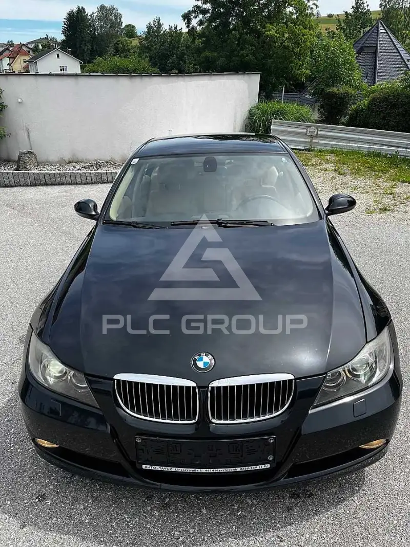 2005 BMW 330