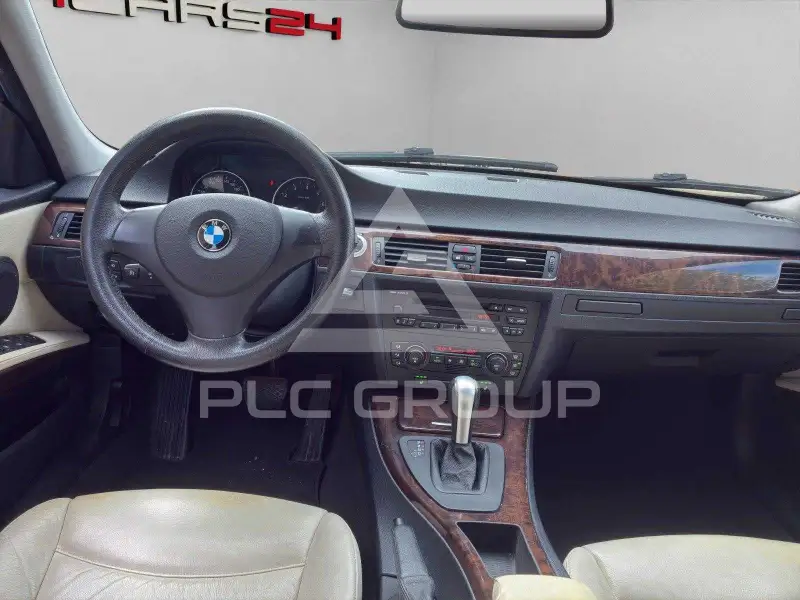 2005 BMW 330