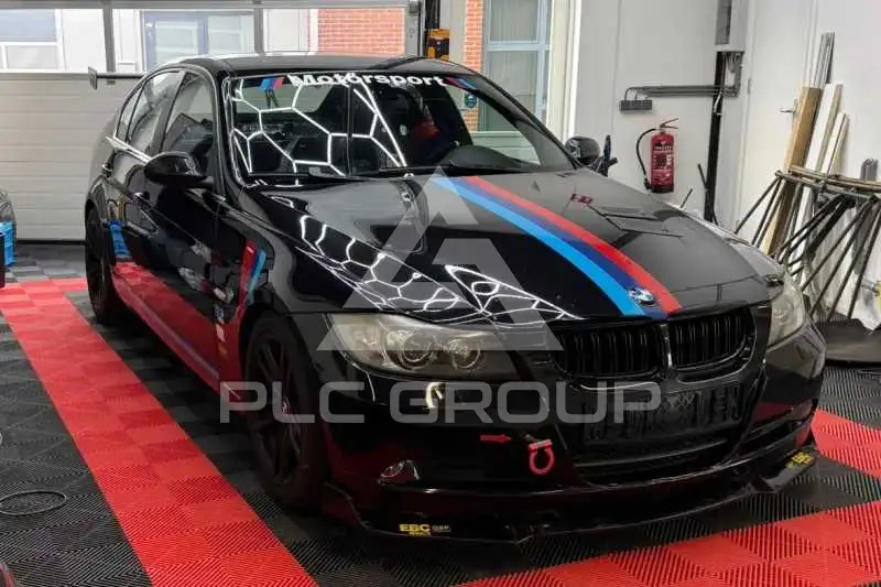 2005 BMW 330