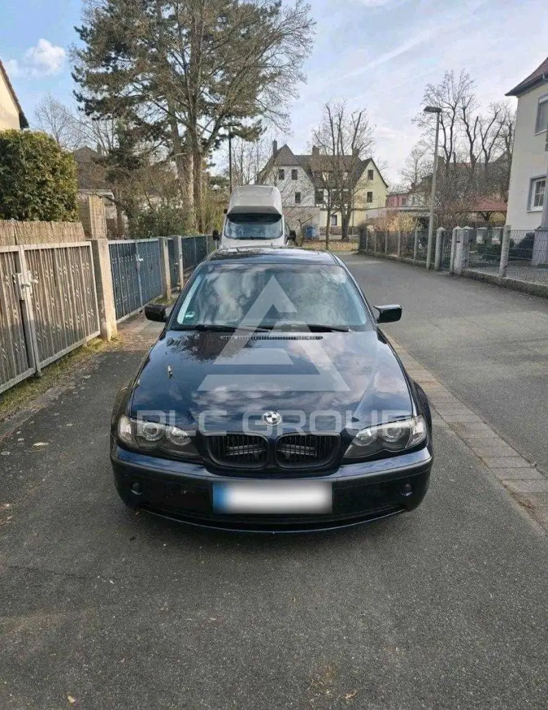 2005 BMW 330