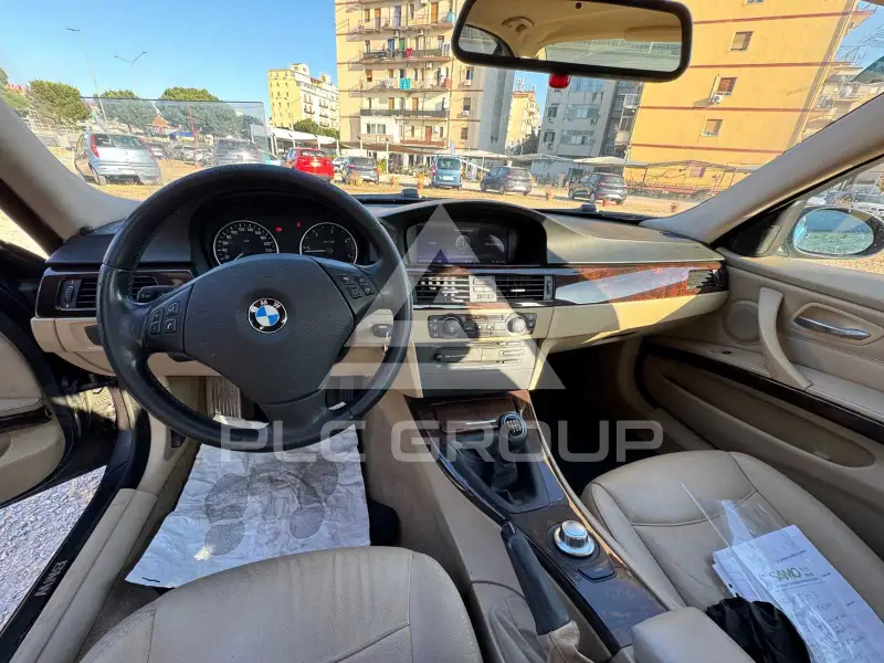2005 BMW 330