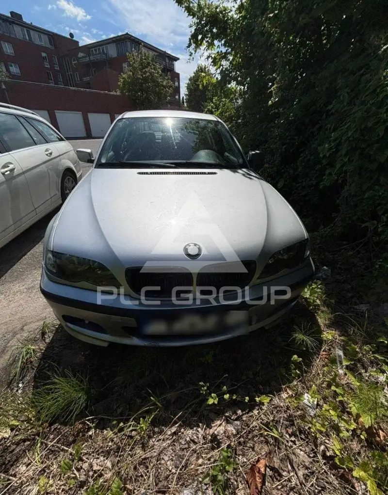 2005 BMW 330