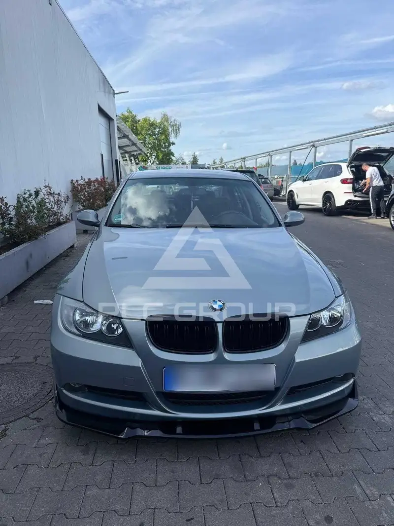 2005 BMW 330