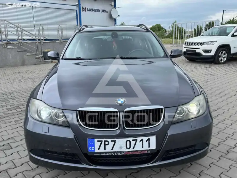 2005 BMW 330