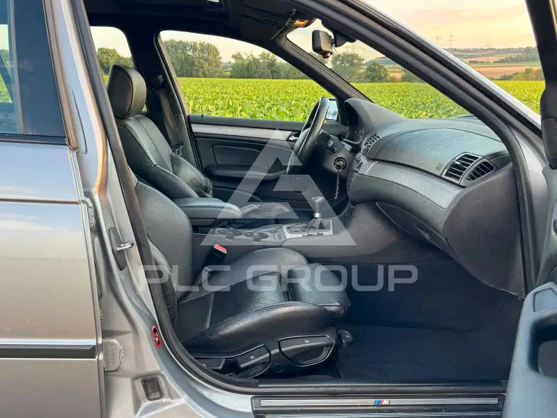 2005 BMW 330
