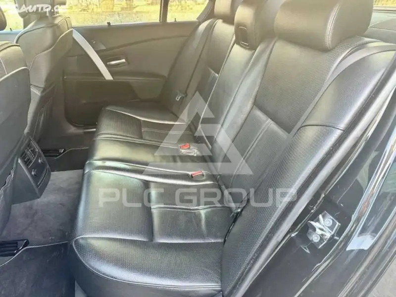 2005 BMW M5