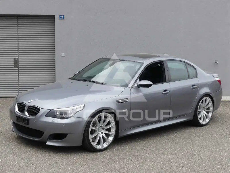 2005 BMW M5
