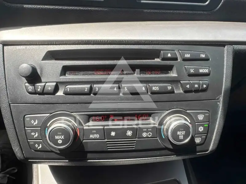 2005 BMW 120
