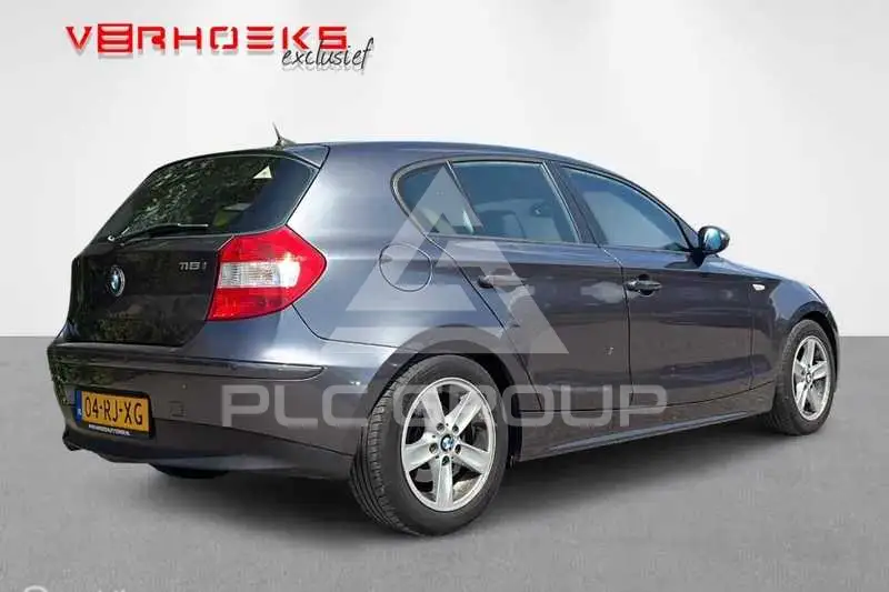 2005 BMW 120