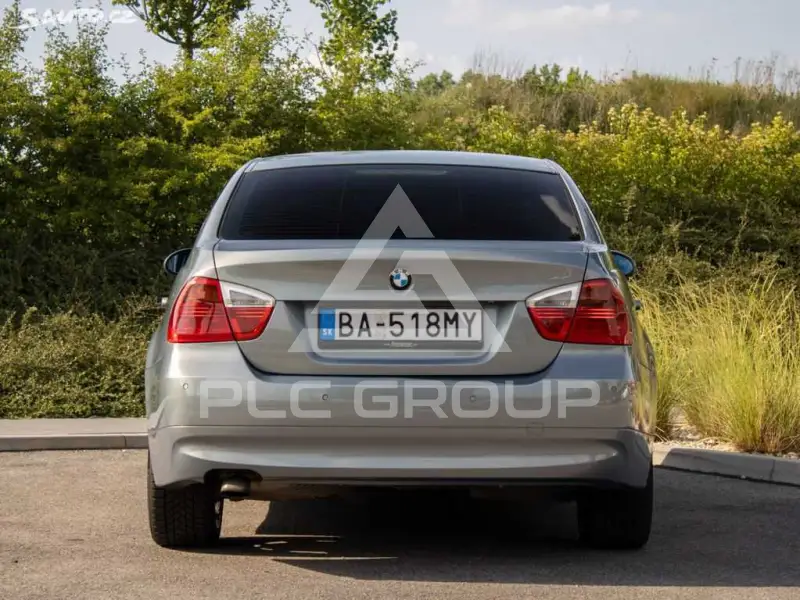 2005 BMW 120