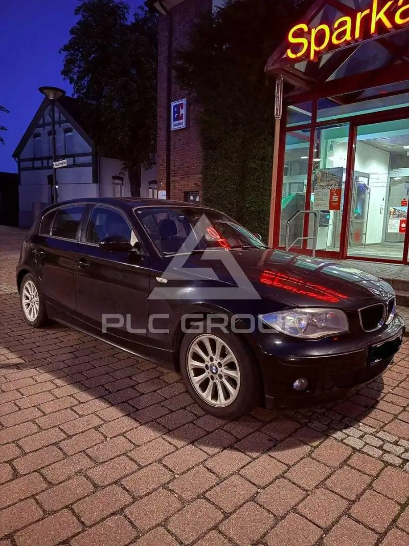 2005 BMW 120
