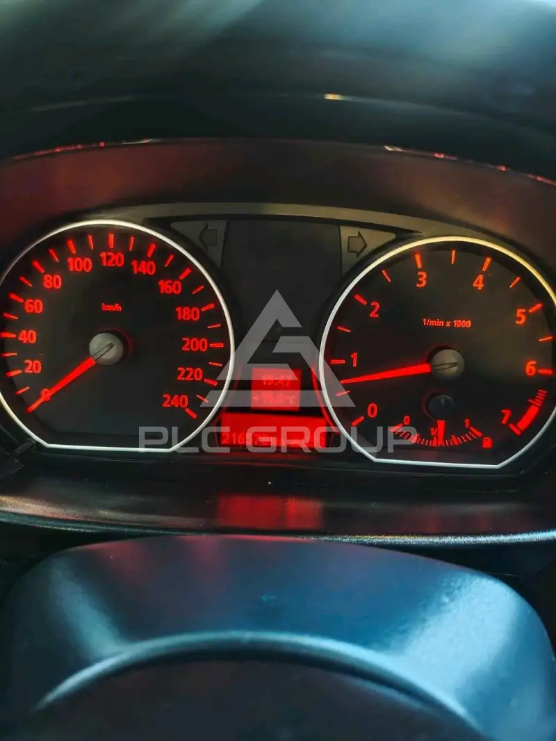 2005 BMW 120