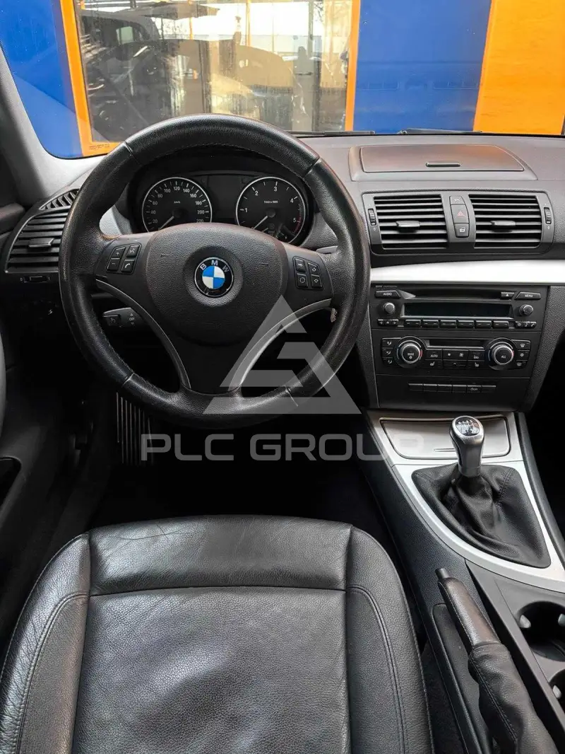2005 BMW 120
