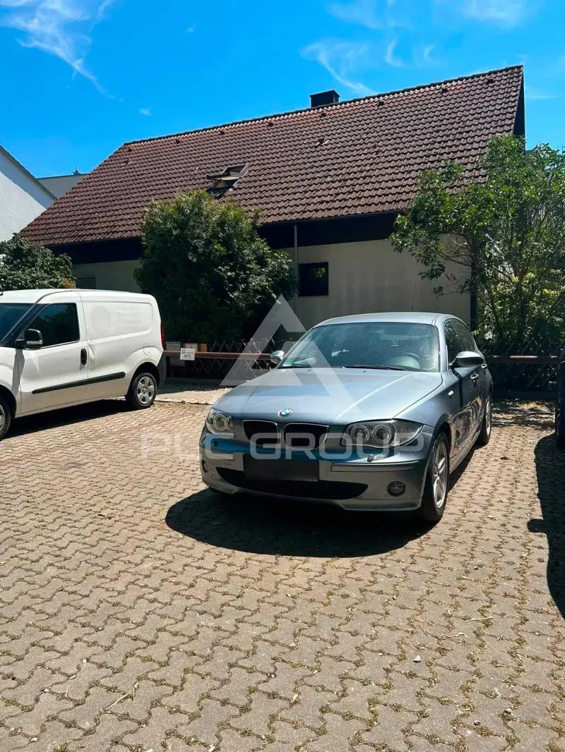 2005 BMW 120