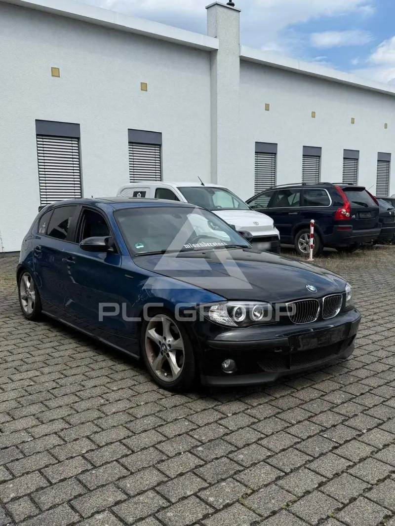 2005 BMW 120