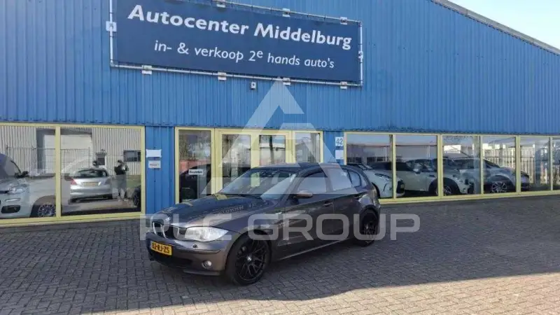 2005 BMW 120
