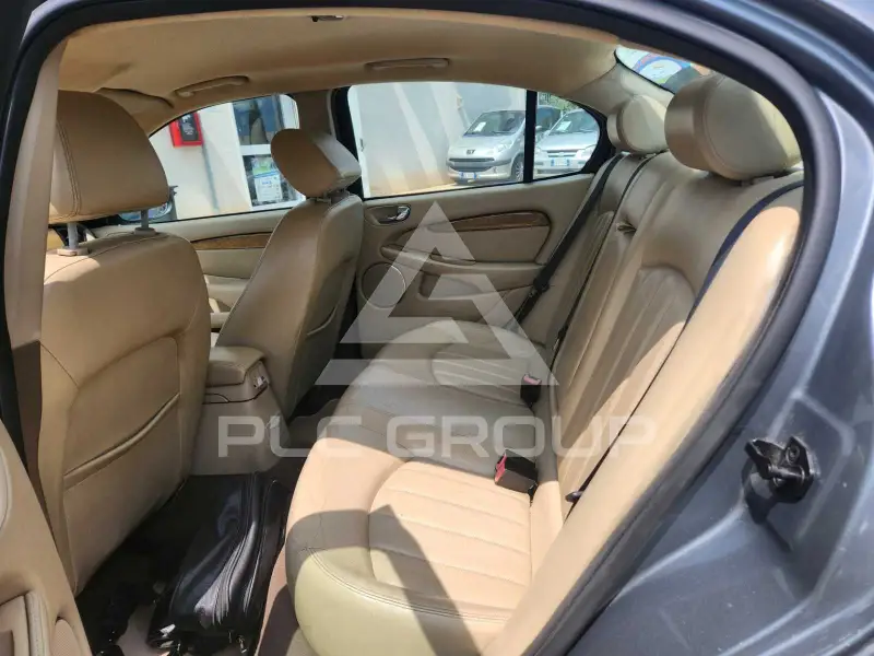 2005 Jaguar X-TYPE